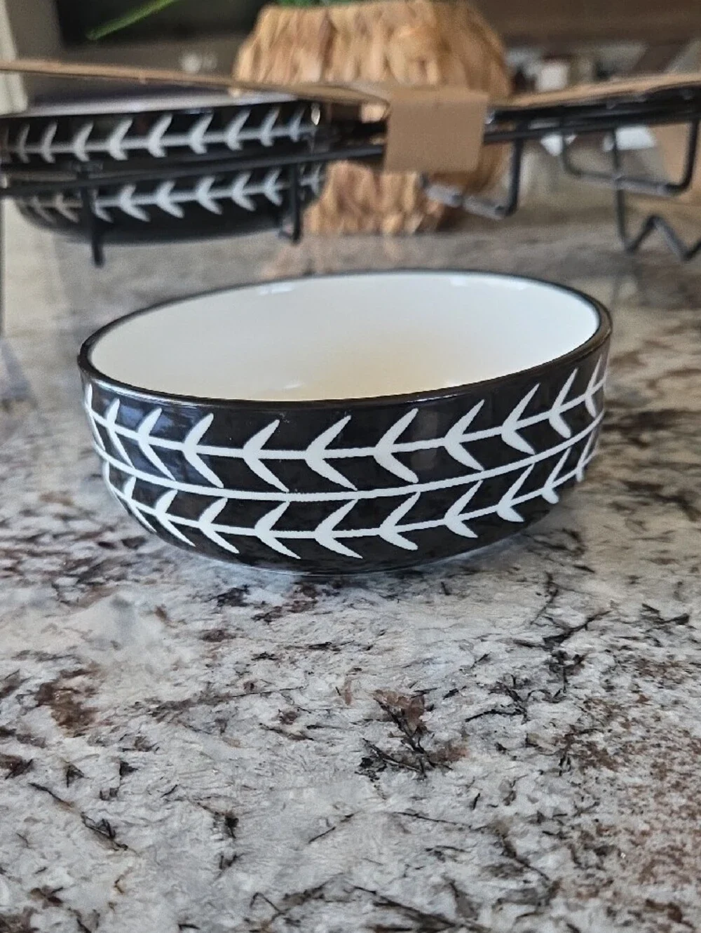 Ceramic Pet Bowls with Black and White Leaf Pattern - Set of 2